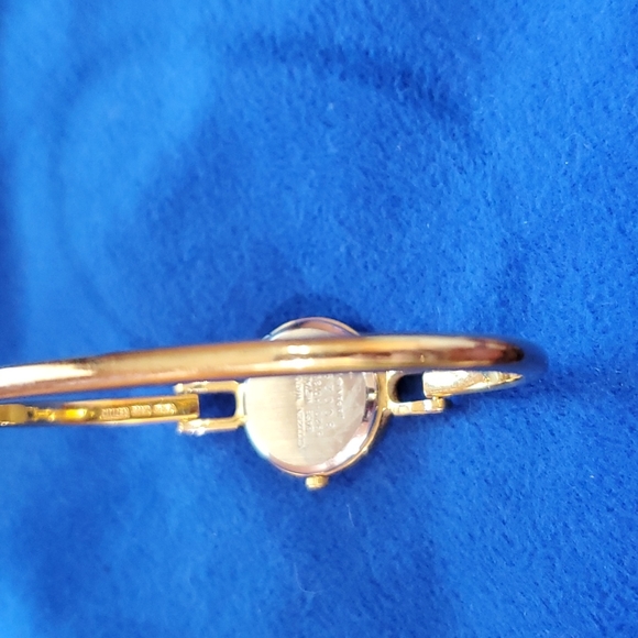 Gucci watch - Picture 3 of 5